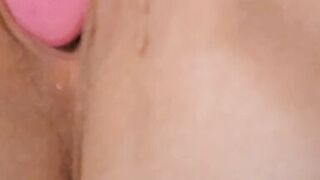 Remote control toy makes mommy cum hard and squirt all over