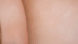 Remote control toy makes mommy cum hard and squirt all over