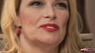 Last night the blonde milf had a wet dream and now she is living it