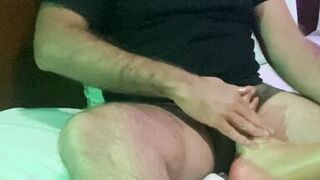 Milf & fetish. She jerks me off with her feet and massages my balls while showing me her pussy - 6 image