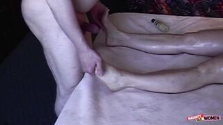 Hypnotizing the Blonde MILF Bombshell and Making Love to Her Is a Very Good Idea