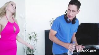 Verfuhrt von meiner heiBen goldgraberischen Stiefmutter