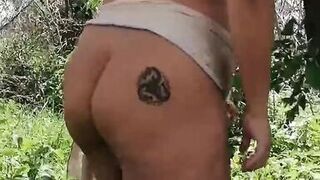 Devska is pissing backwards with great close-up