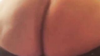 Bbw shakes her huge oily booty for her boyfriend