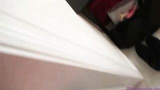 The Happy Family - Brianna Beach - Mom Comes First - Preview - 11 image