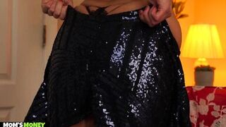 Becky Bandini is a mom that needs Money