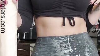 MILF In Sexy Leggings Showing Cameltoe Teach You How To Stroke Your Cock JOI