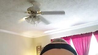 Who Doesn't Like A Little Head ?