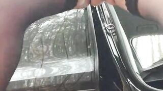 Car stop with squirt