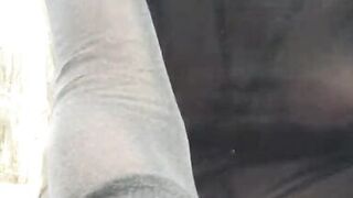 Car stop with squirt