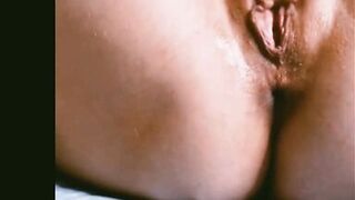 RUBBING FISTING AND FINGERING PUSSY TO ORGASM